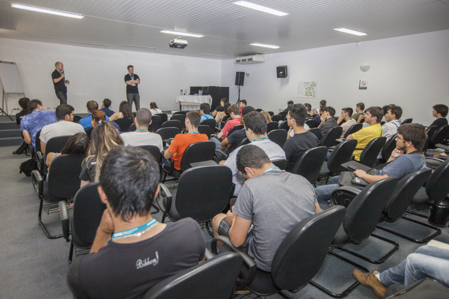 Hackerspace - Luiz Henrique, Rauber Rodrigues-4